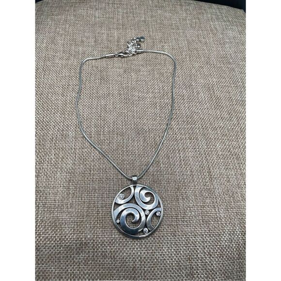 Brighton London Groove Circle Pendant Necklace Scrolled Clear Crystals 16-18" - Picture 4 of 8